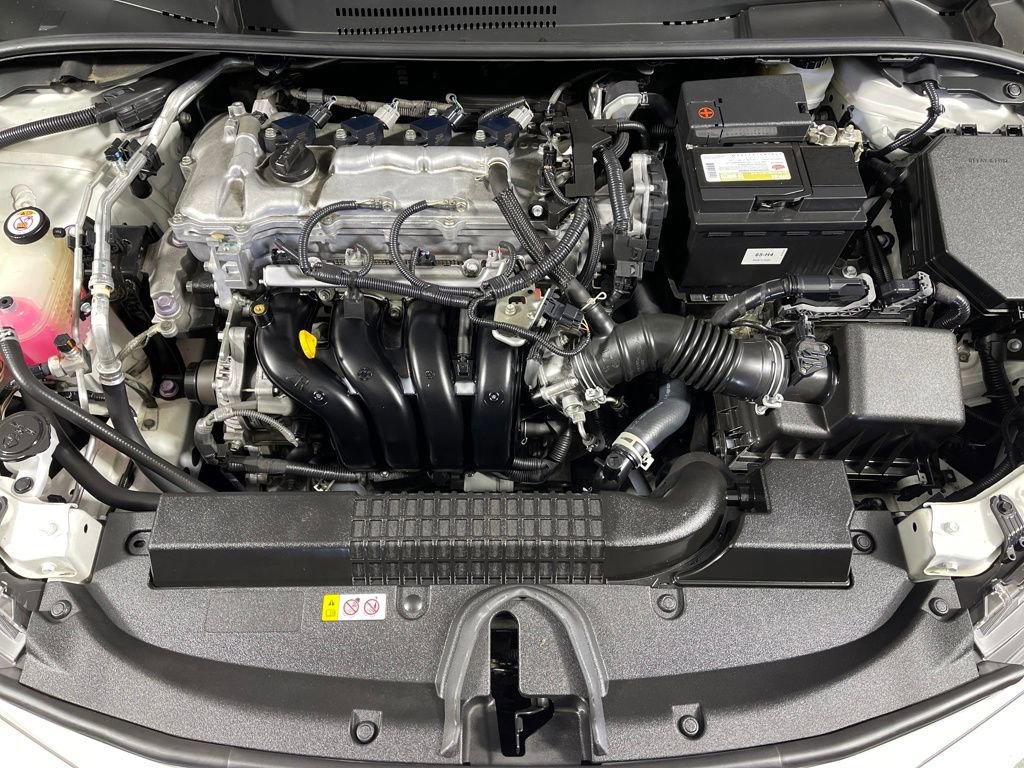 Used 2021 Toyota Corolla LE image 9