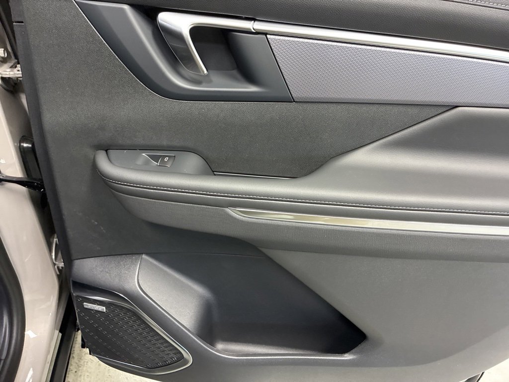 New 2026 Buick Enclave Sport Touring w/ Power Package image 15