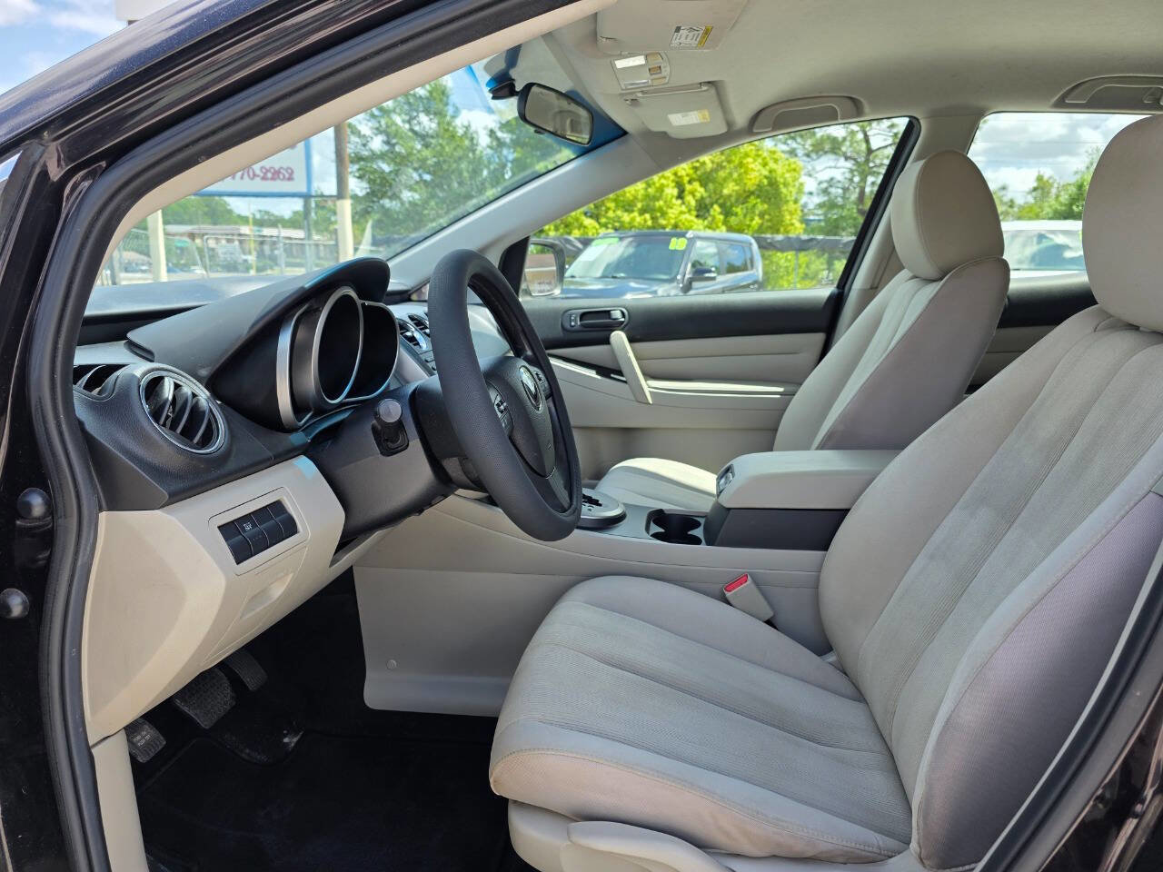 Used 2010 MAZDA CX-7 i SV FWD image 9