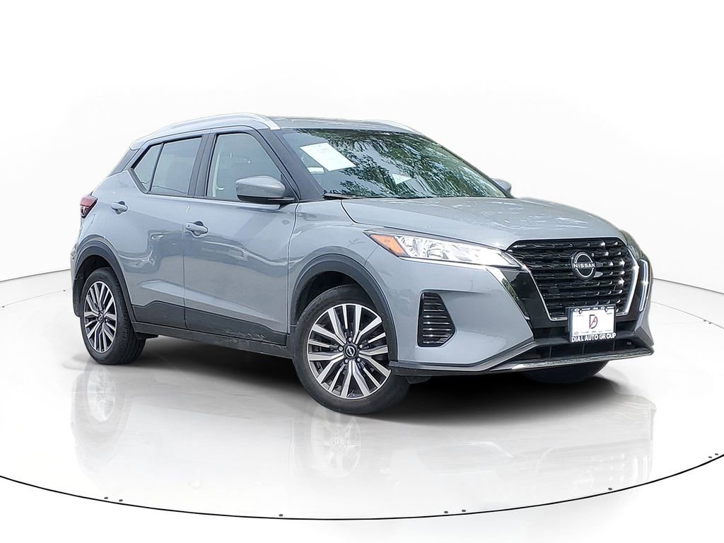 Used 2024 Nissan Kicks SV