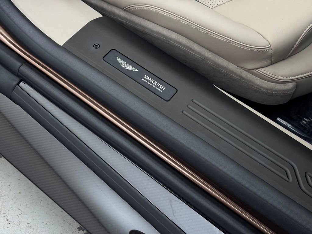 New 2026 Aston Martin Vanquish Convertible image 66