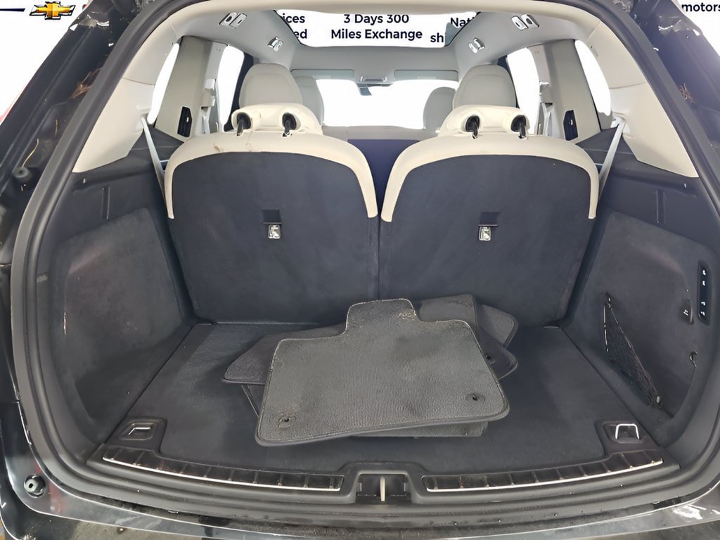 Used 2025 Volvo EX90 Ultra AWD/4WD image 17