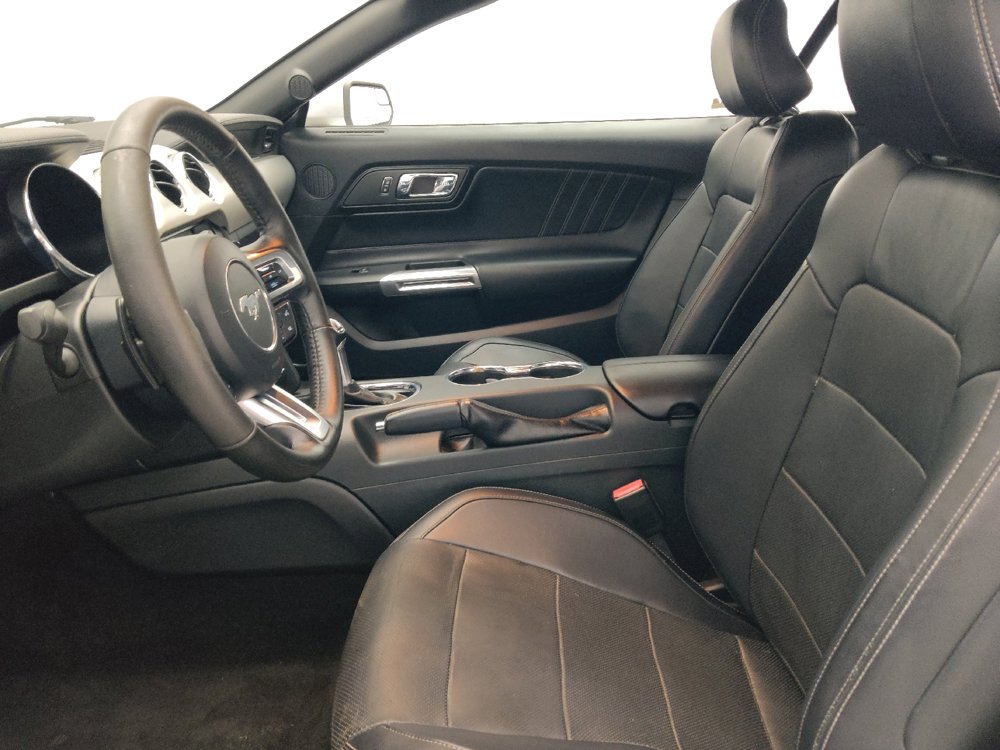 Used 2015 Ford Mustang Premium RWD image 17