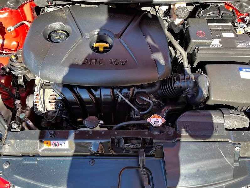 Used 2013 Hyundai Elantra GLS w/ Preferred Pkg image 29