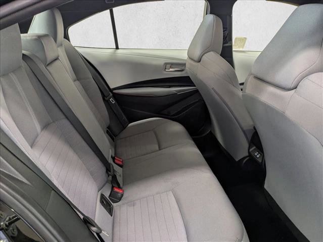Used 2025 Toyota Corolla SE image 20