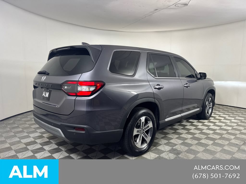Used 2025 Honda Pilot EX-L image 5
