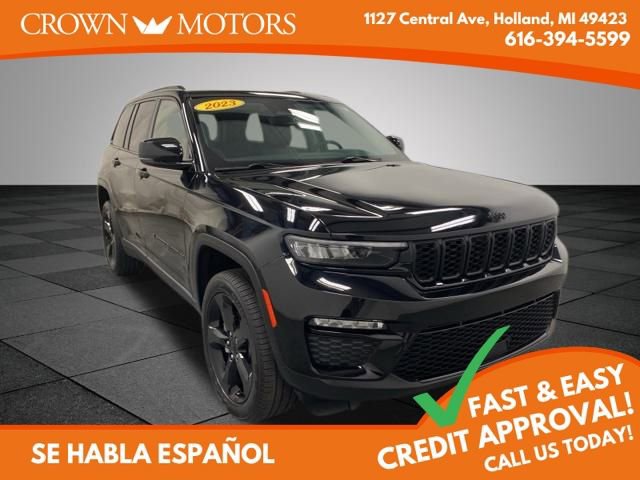 Used 2023 Jeep Grand Cherokee Limited w/ Black Appearance Package