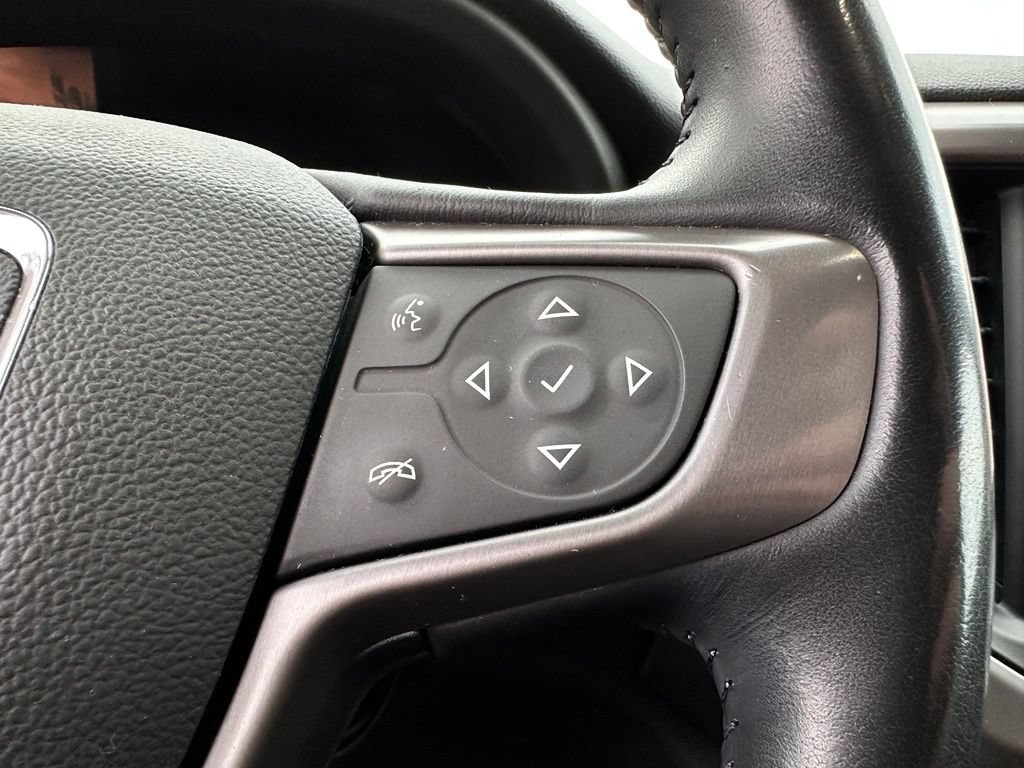 Certified 2021 GMC Acadia AT4 w/ Technology Package AWD/4WD image 39