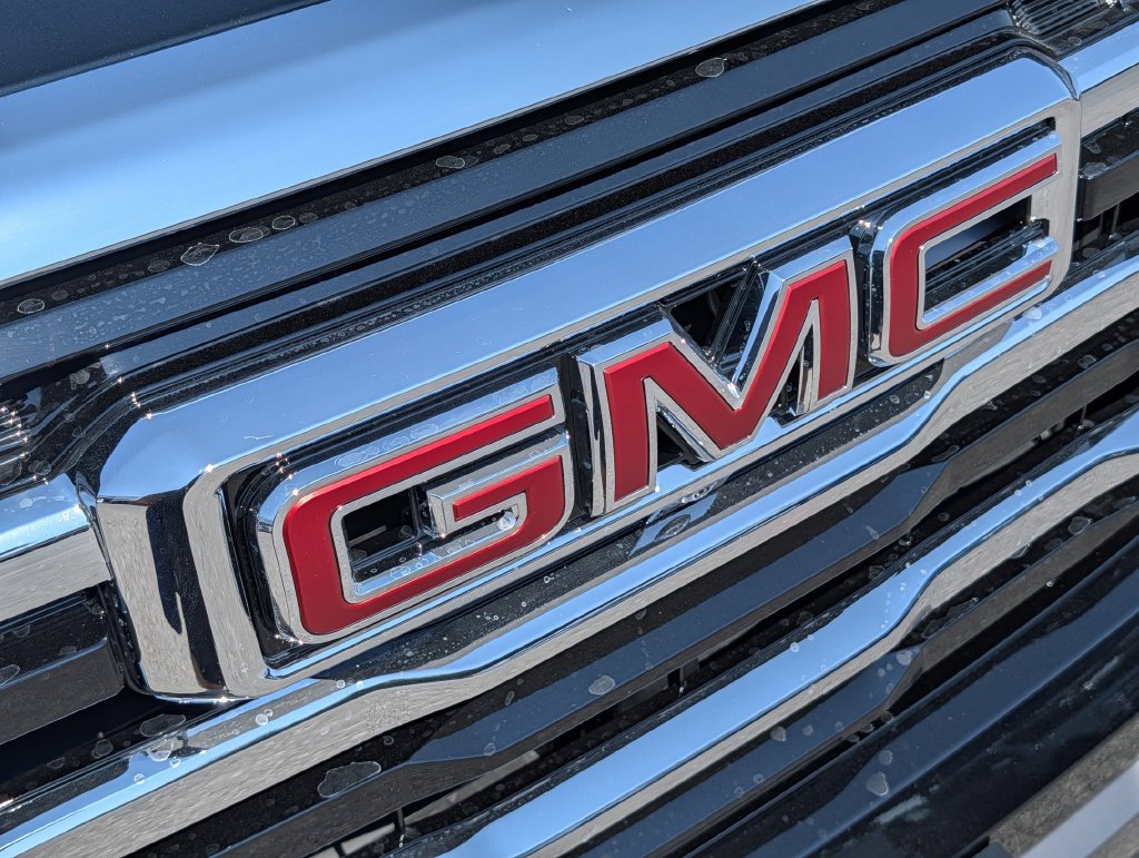 New 2027 GMC Terrain Elevation w/ Elevation Premium Package FWD image 34