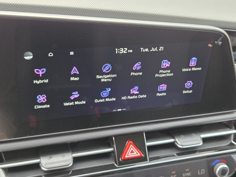 New 2026 Kia Niro EX FWD image 11