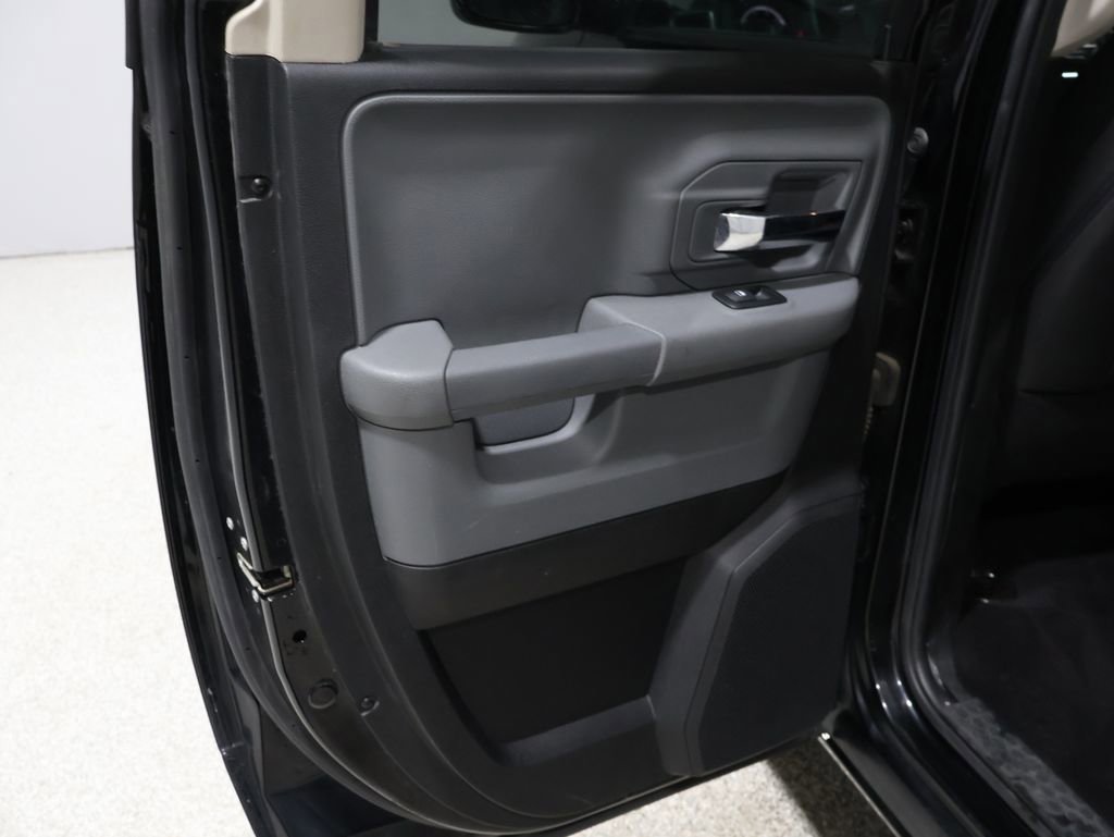 Used 2019 RAM 1500 Classic Warlock image 20