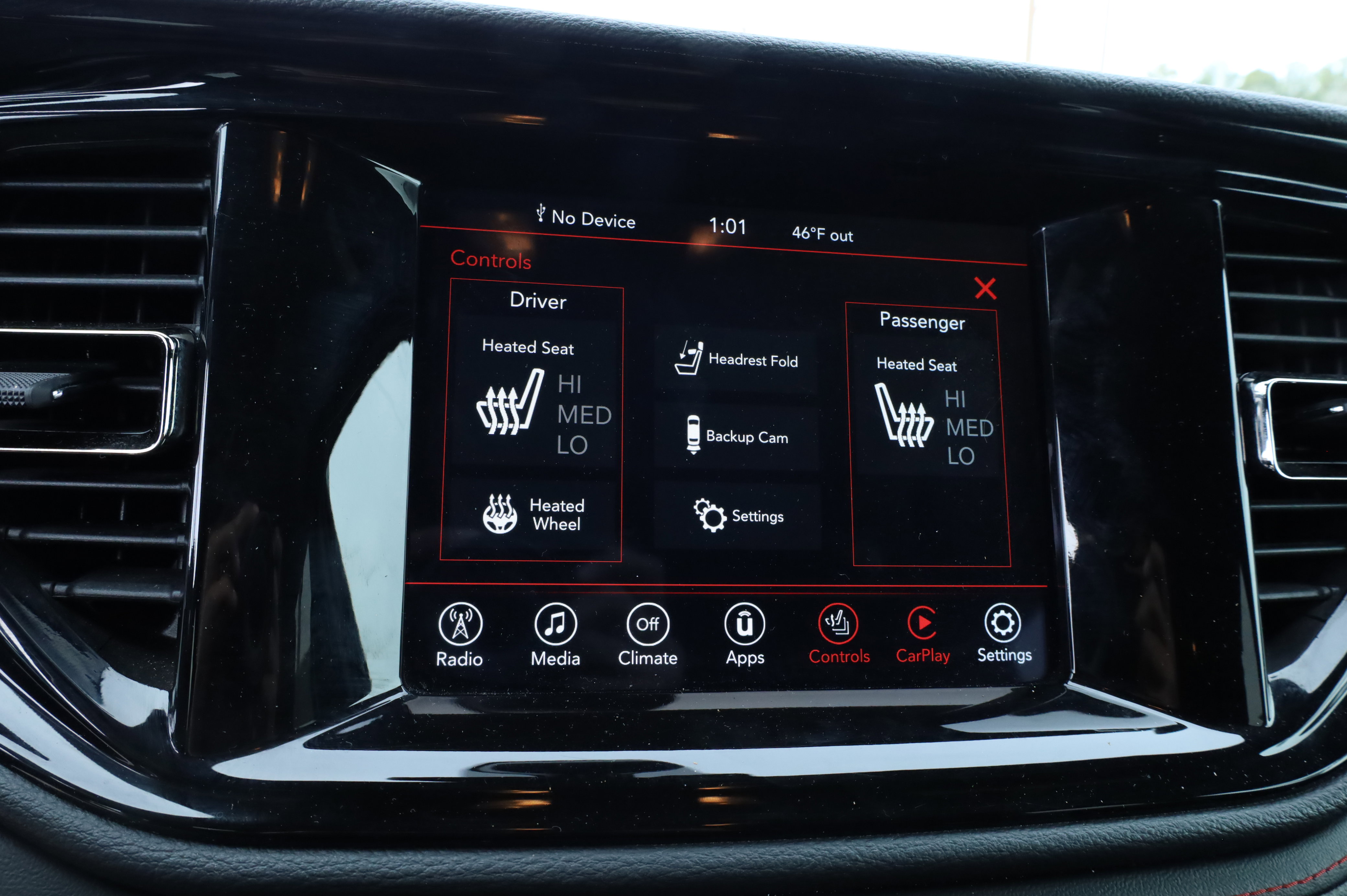 Used 2023 Dodge Durango GT image 11