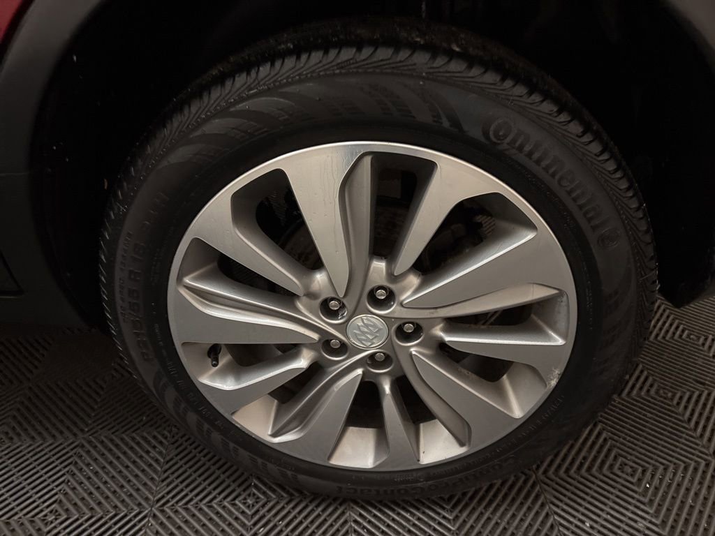 Used 2020 Buick Encore Preferred w/ Safety Package image 19