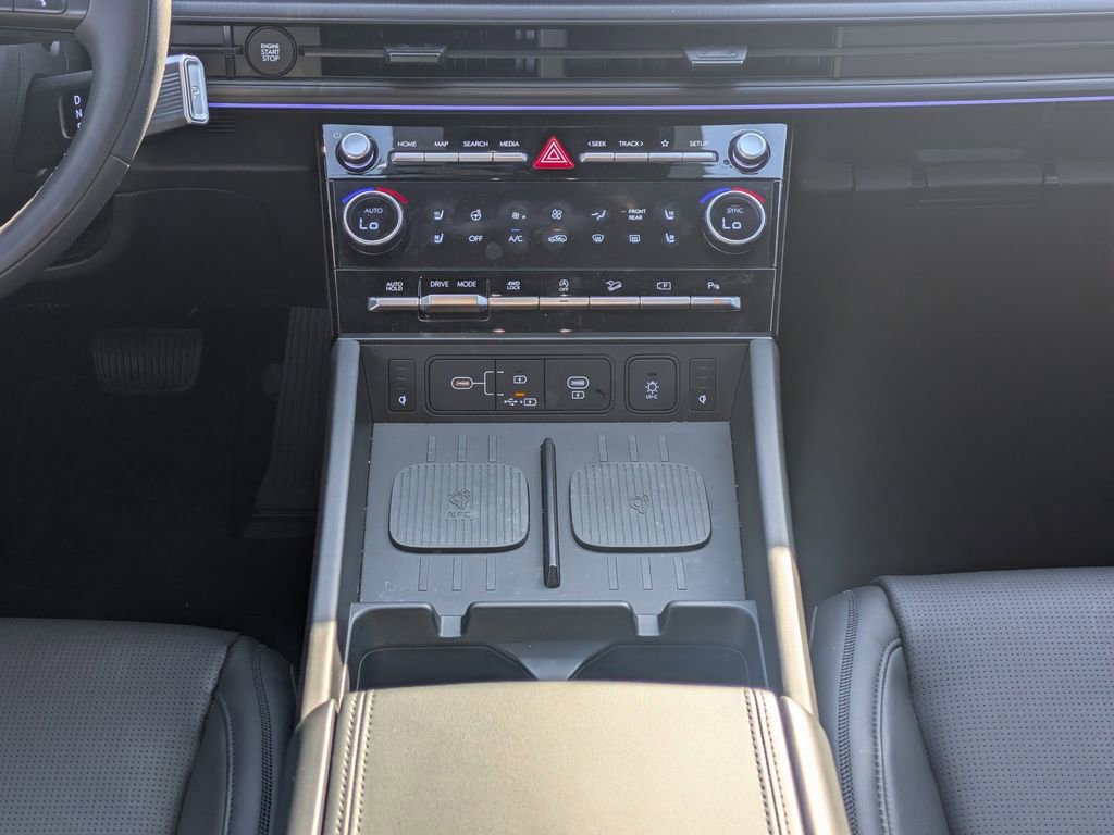 Used 2024 Hyundai Santa Fe Calligraphy AWD/4WD image 20