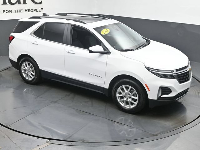 Used 2024 Chevrolet Equinox LT w/ LPO, Floor Liner Package FWD image 39