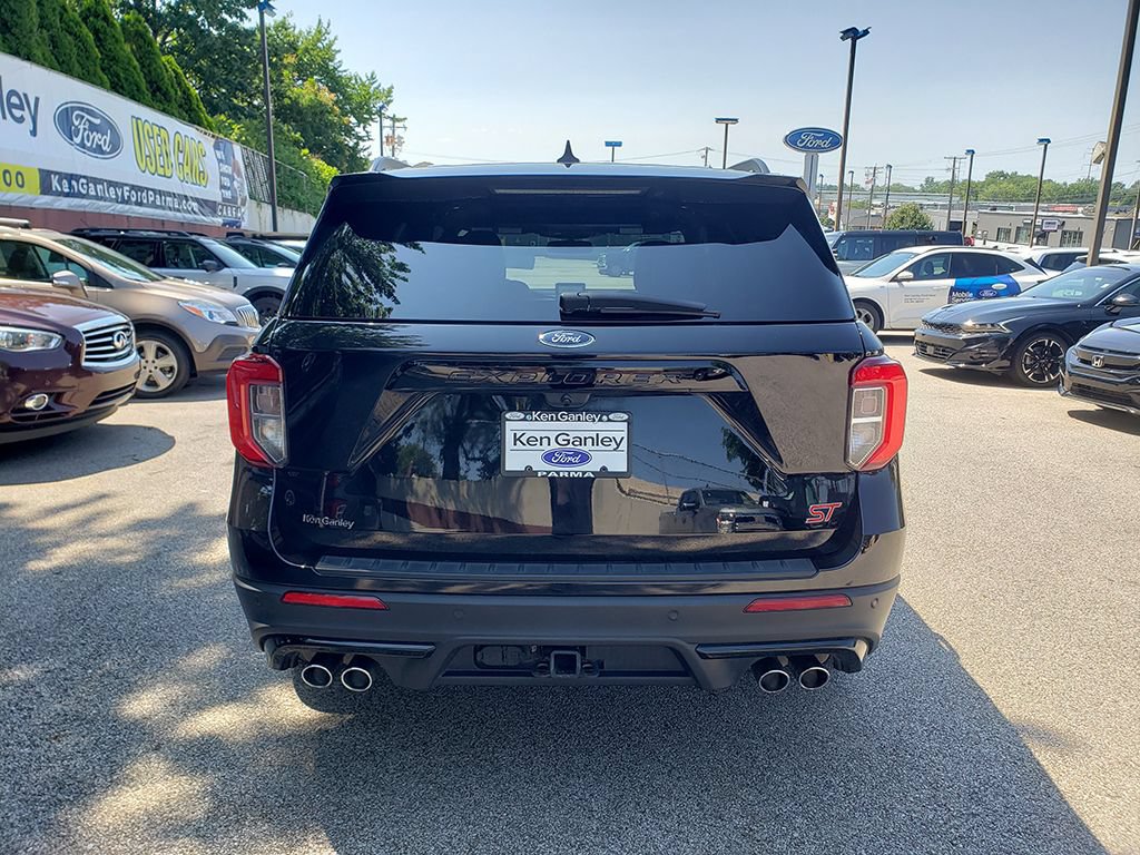 Certified 2022 Ford Explorer ST w/ Equipment Group 401A AWD/4WD image 6