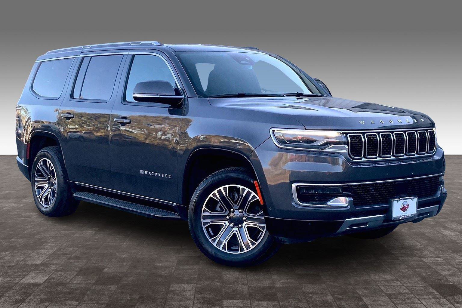Used 2022 Jeep Wagoneer Series III w/ Flexible Seating Group image 3