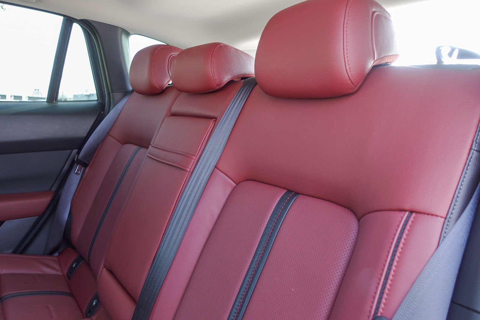 Certified 2025 MAZDA CX-50 AWD 2.5 Hybrid w/ Premium Pkg image 22