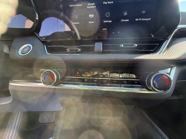 Certified 2025 Chevrolet Equinox RS w/ Safety and Technology Package image 11