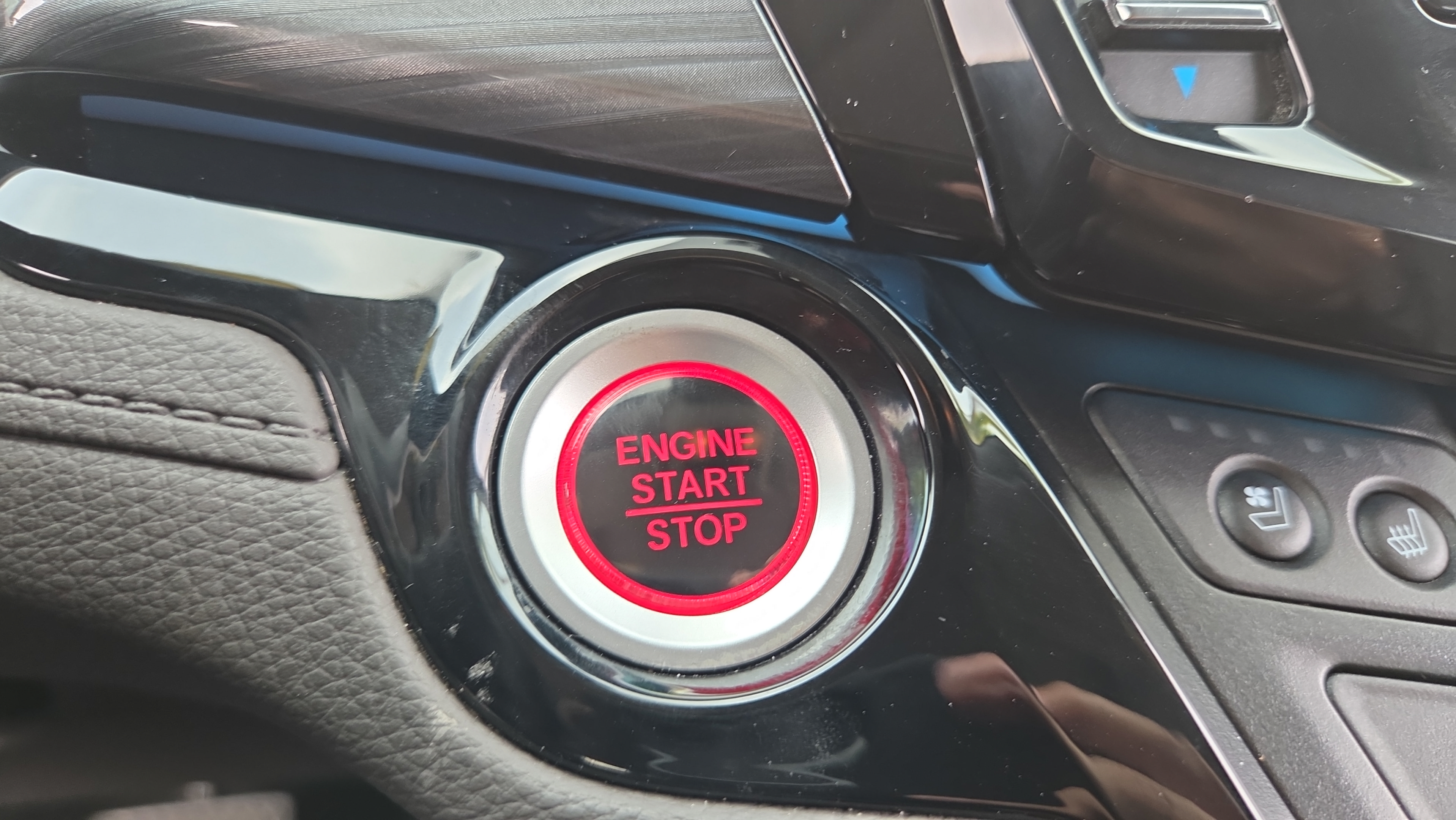 Certified 2022 Honda Odyssey Elite image 41
