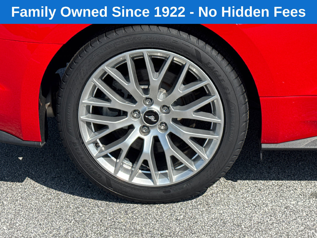 Used 2018 Ford Mustang GT RWD image 16