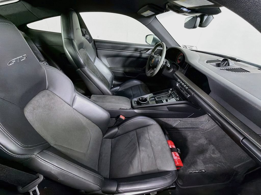 Certified 2022 Porsche 911 Carrera 4 GTS AWD/4WD image 28