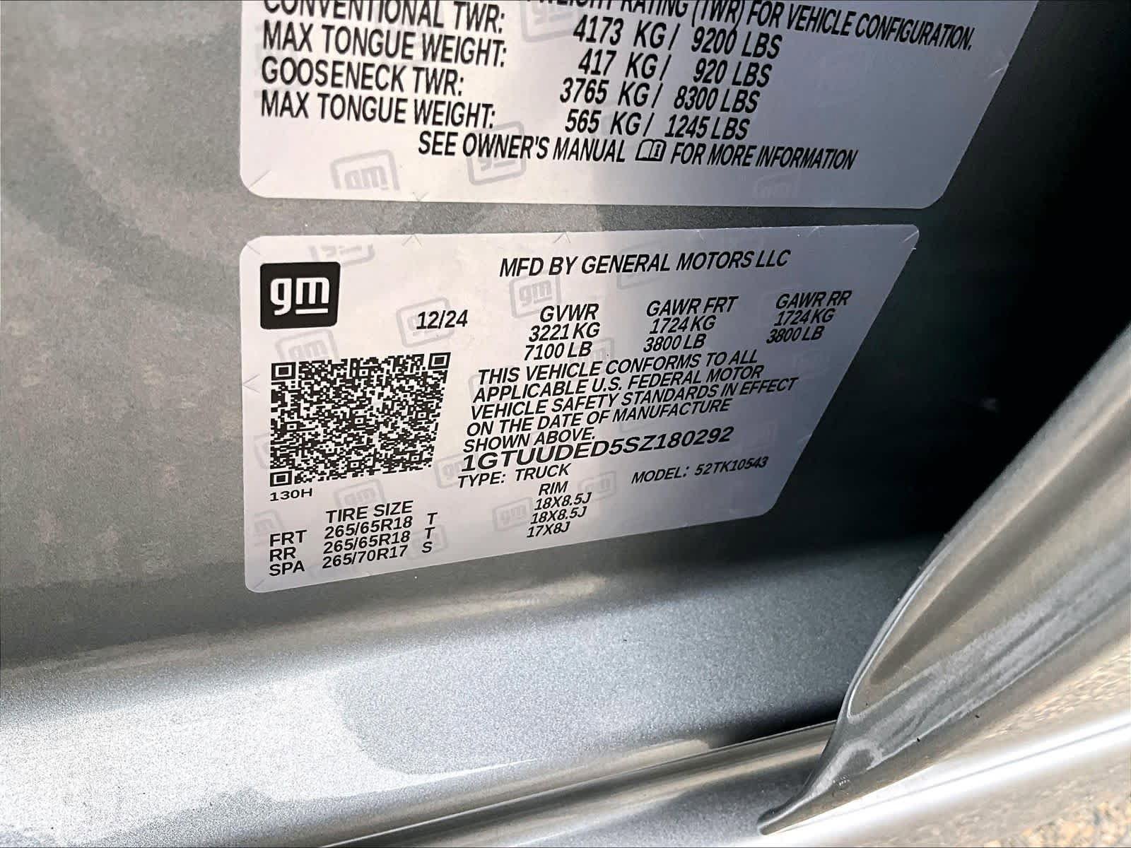Used 2025 GMC Sierra 1500 SLT AWD/4WD image 35