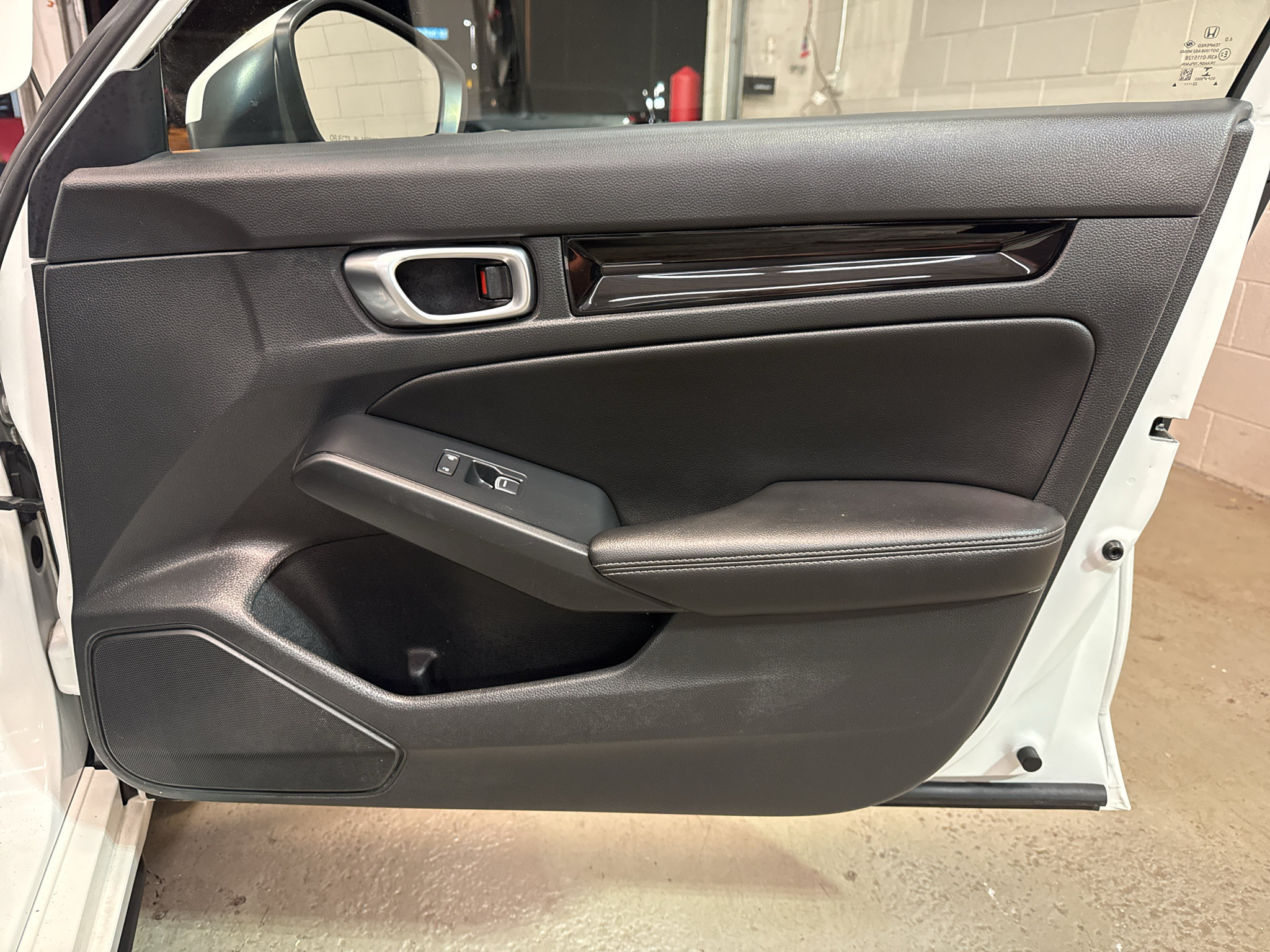 Used 2022 Honda Civic EX-L image 23