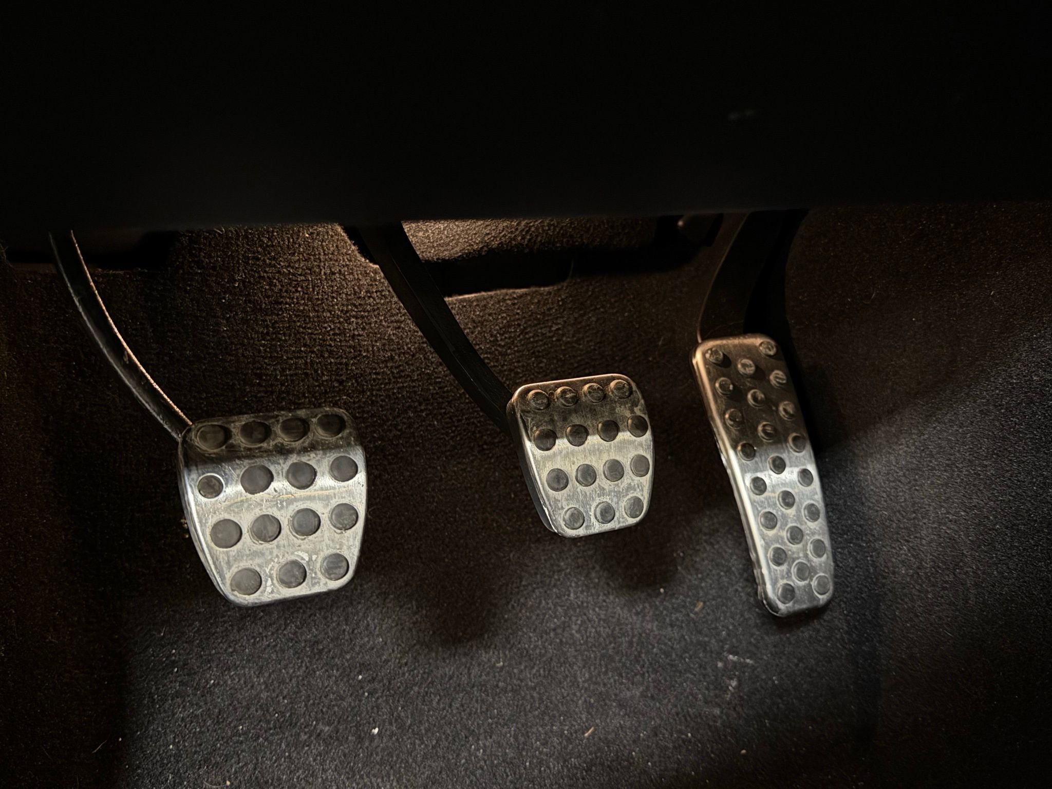 Used 2019 Dodge Challenger SRT Hellcat image 10