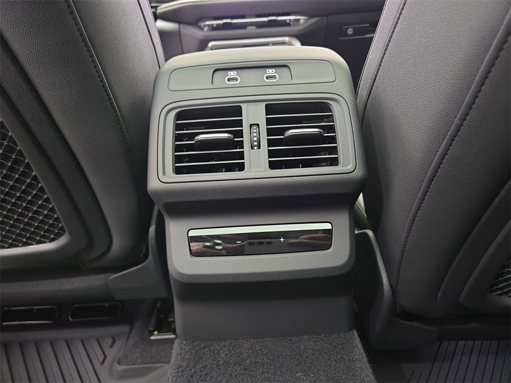 New 2025 Audi Q5 Premium image 24