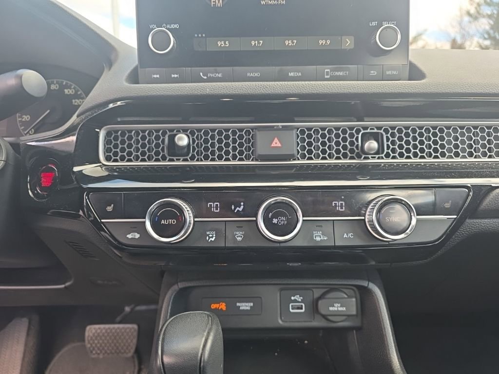 Used 2023 Honda Civic EX image 16