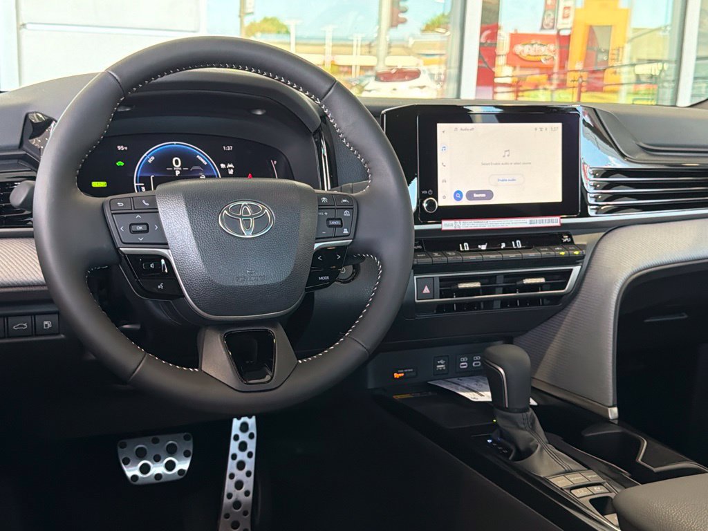 Certified 2026 Toyota Camry SE w/ Convenience Package FWD image 32