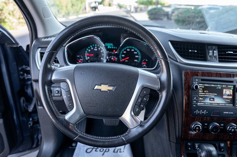 Used 2013 Chevrolet Traverse LT w/ All-Star Edition FWD image 11