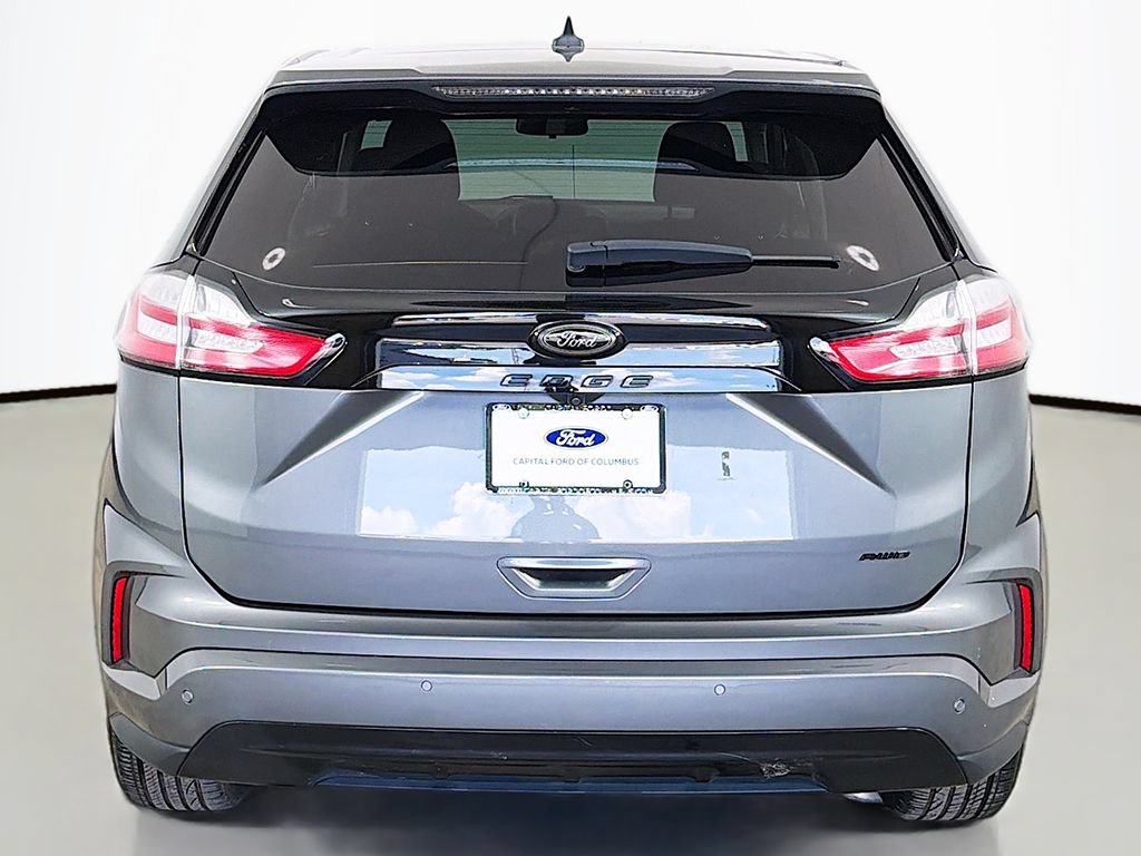 Used 2024 Ford Edge SE w/ Black Appearance Package AWD/4WD image 11