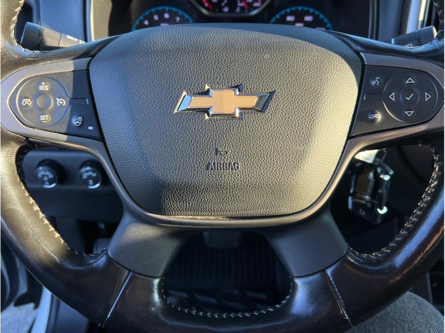 Used 2020 Chevrolet Colorado Z71 AWD/4WD image 12