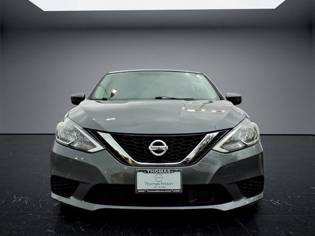Used 2019 Nissan Sentra SV FWD image 2