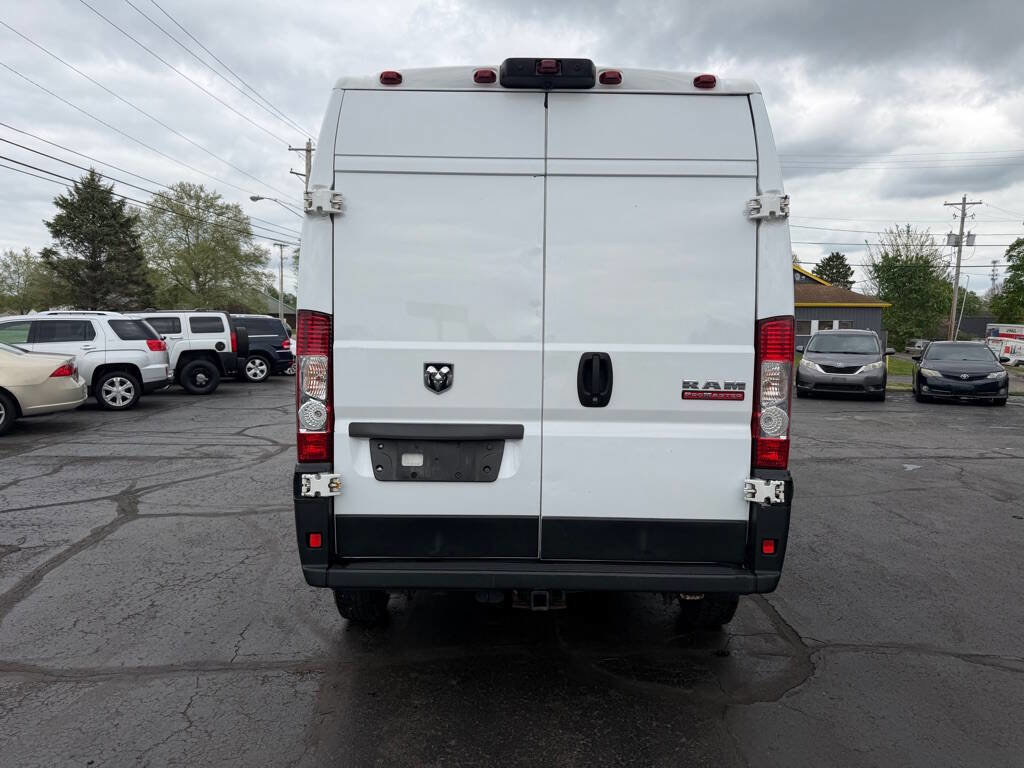 Used 2019 RAM ProMaster 1500 w/ Mopar Trailer Tow Group FWD image 9