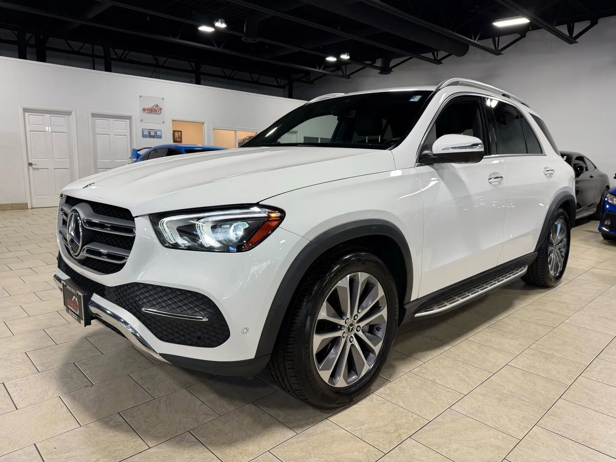 Used 2022 Mercedes-Benz GLE 350 4MATIC image 11