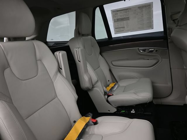 New 2026 Volvo XC90 B6 Ultra w/ Protection Package Premier AWD/4WD image 35