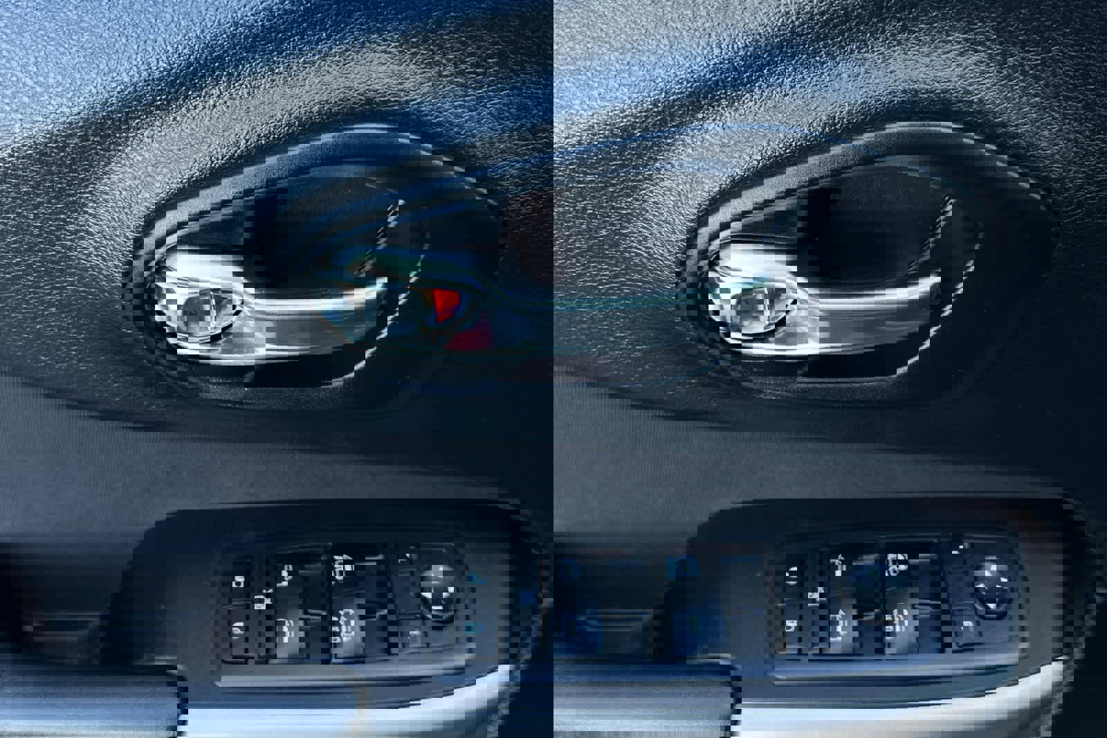 Used 2017 Jeep Cherokee Latitude image 13