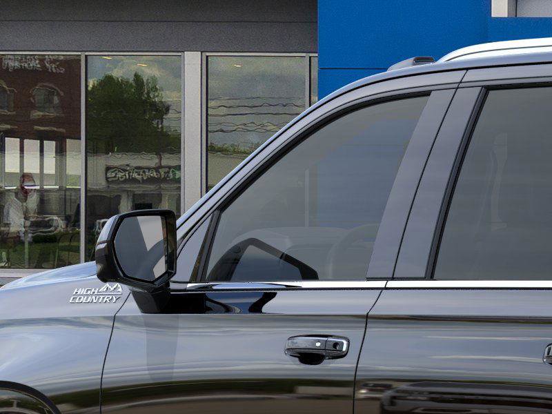 New 2026 Chevrolet Suburban High Country image 13