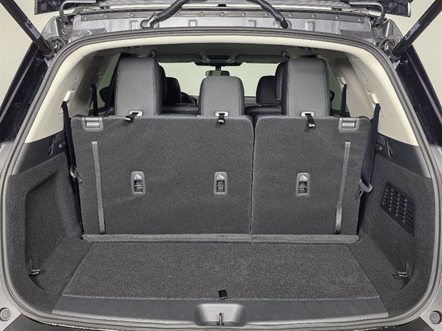 New 2026 Nissan Pathfinder SV AWD/4WD image 21