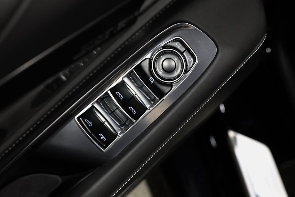 Used 2024 Chevrolet Corvette Z06 w/ Stealth Interior Trim Package image 22