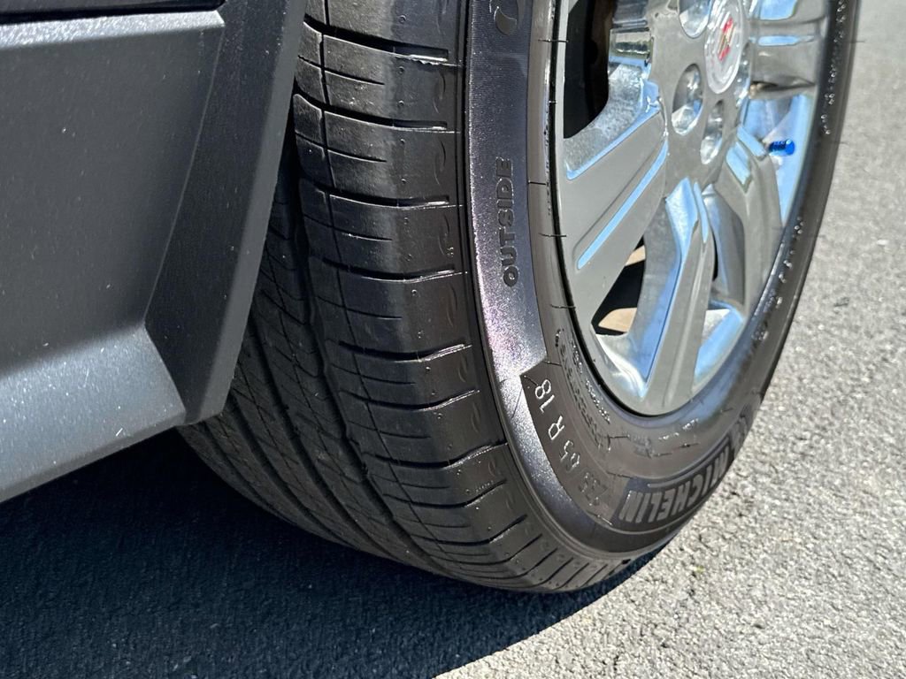 Used 2014 Cadillac SRX Luxury w/ Driver Awareness Package image 18