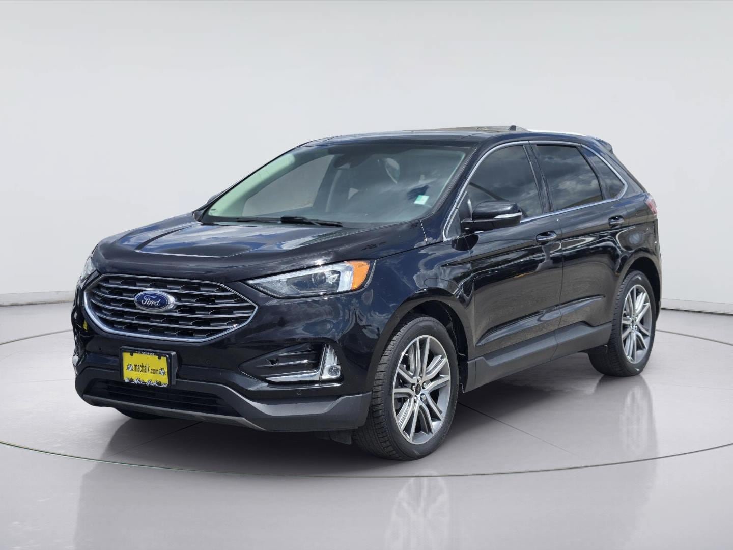 Used 2023 Ford Edge Titanium w/ Class II Trailer Tow Package