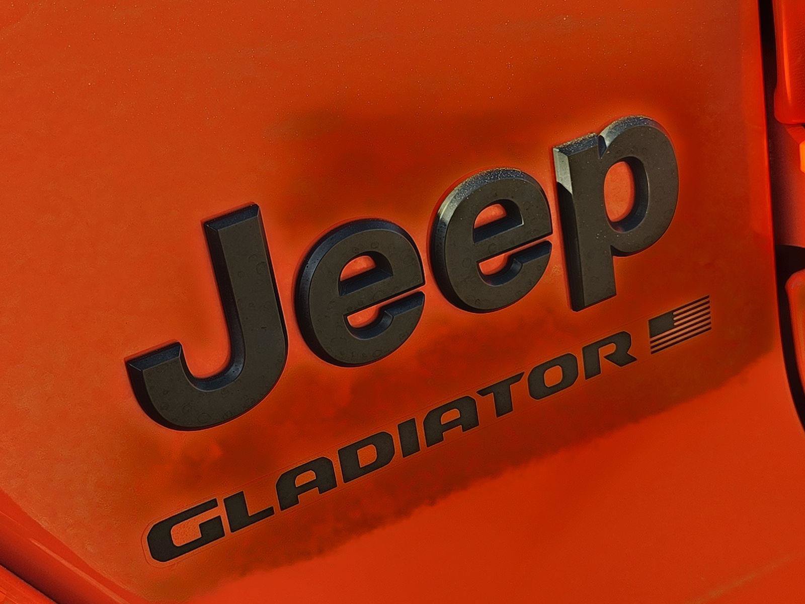 Used 2023 Jeep Gladiator Sport AWD/4WD image 12