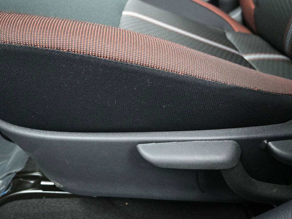 New 2025 Nissan Versa SR w/ Trunk Package FWD image 12