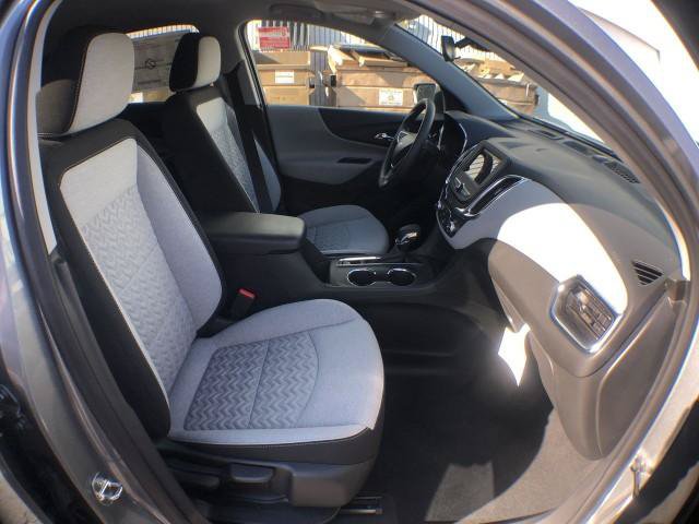 New 2023 Chevrolet Equinox LS w/ LS Convenience Package FWD image 28