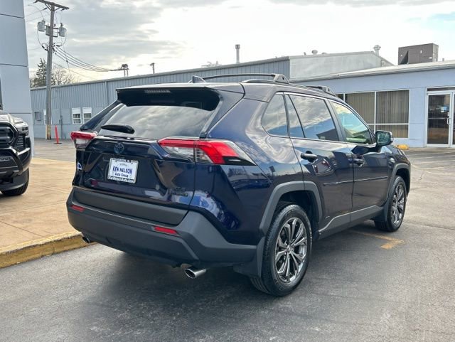 Used 2023 Toyota RAV4 XLE Premium image 13