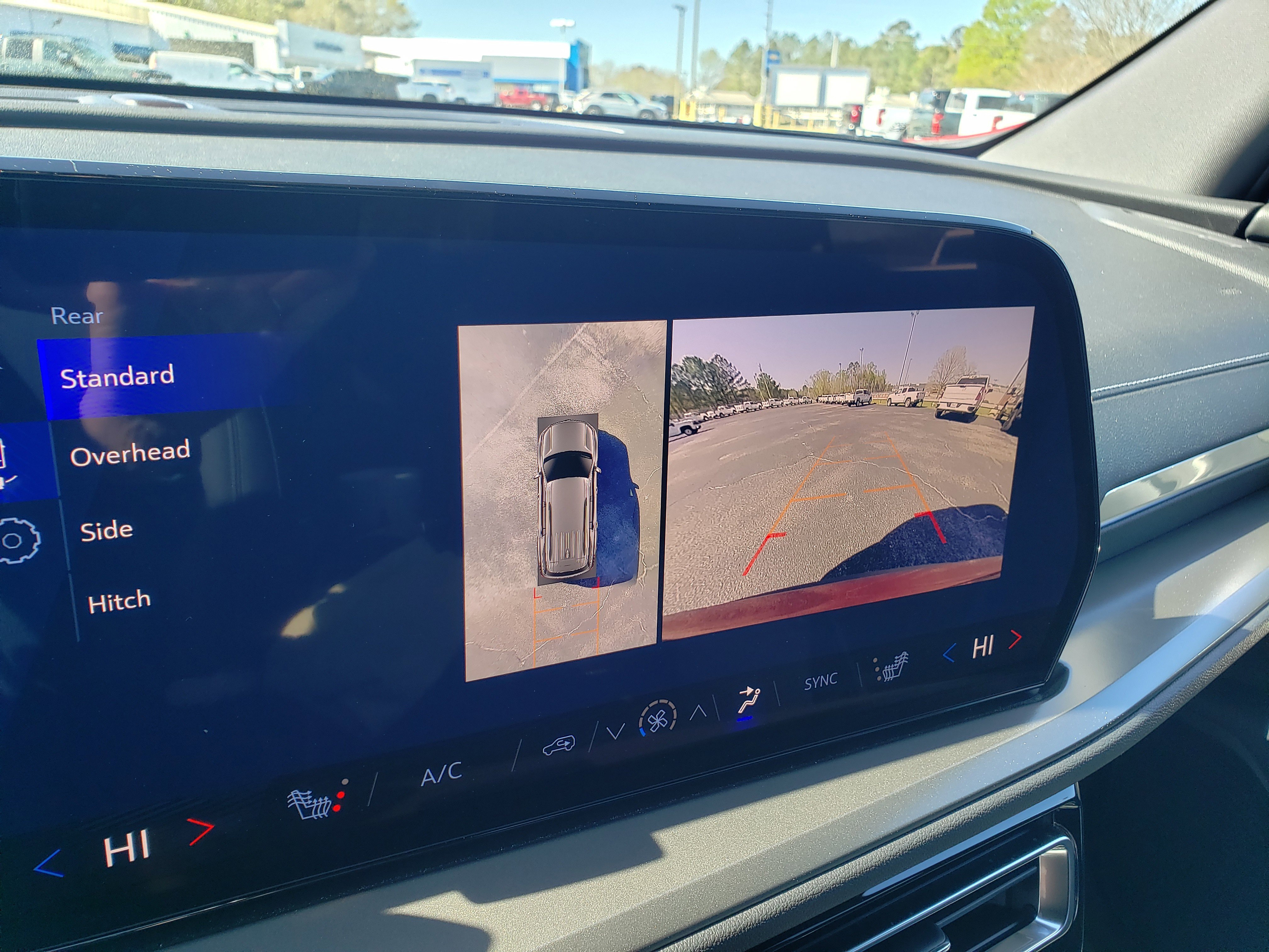 New 2026 Chevrolet Traverse LT w/ Midnight/Sport Edition image 37